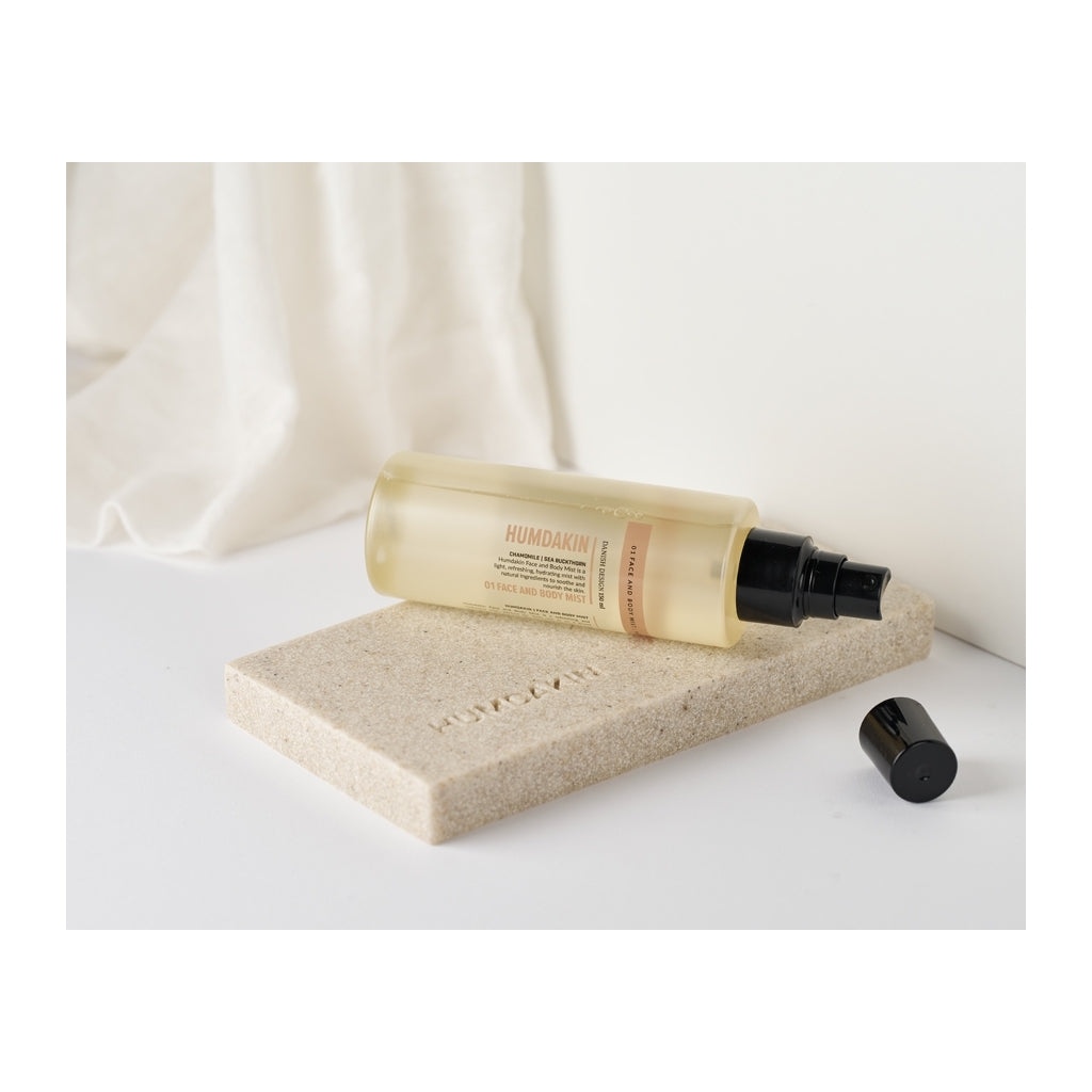 HUMDAKIN 01 Face and Body Mist - Chamomile & Sea Buckthorn Hair and Body Care 00 Neutral/No color