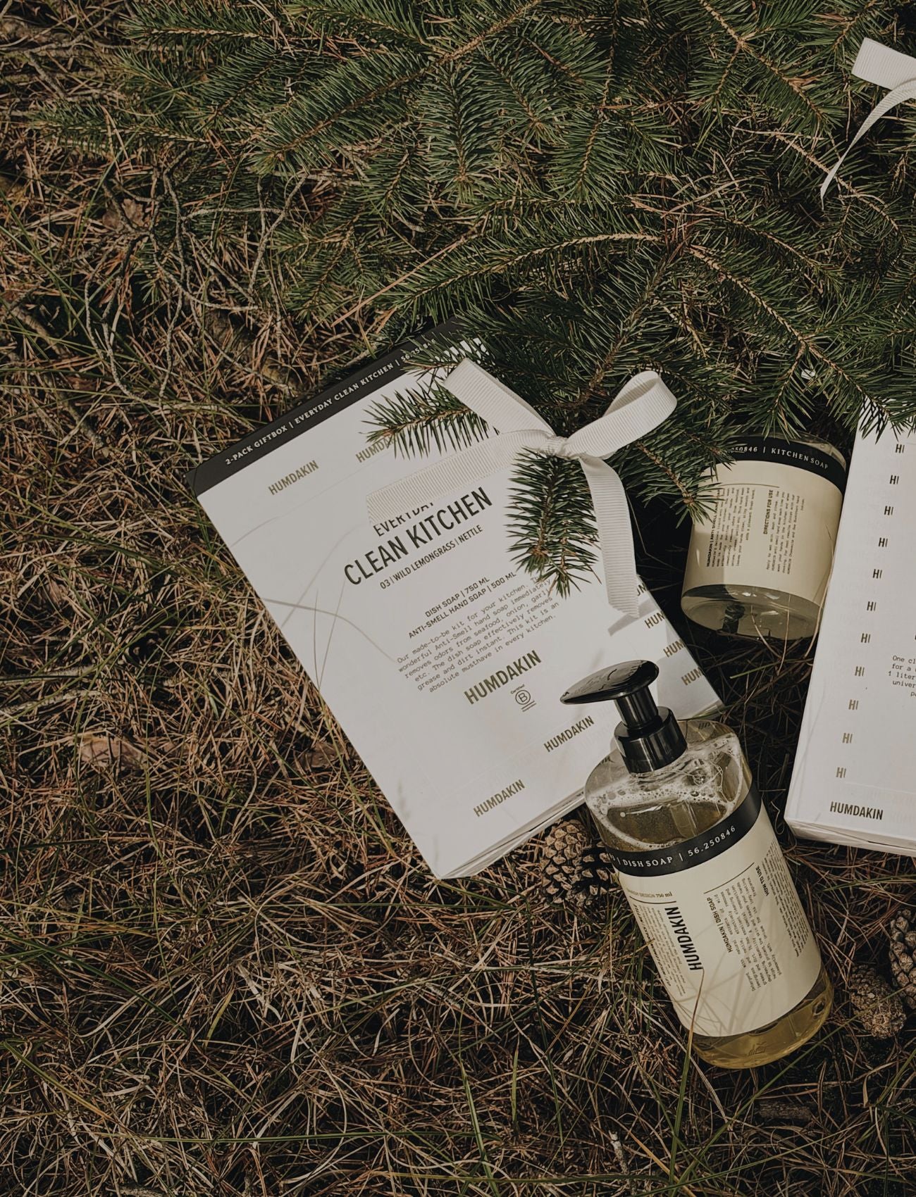 HUMDAKIN Gift Box - 03 Clean Kitchen - Wild Lemongrass & Nettle and Anti Smell Cleaning