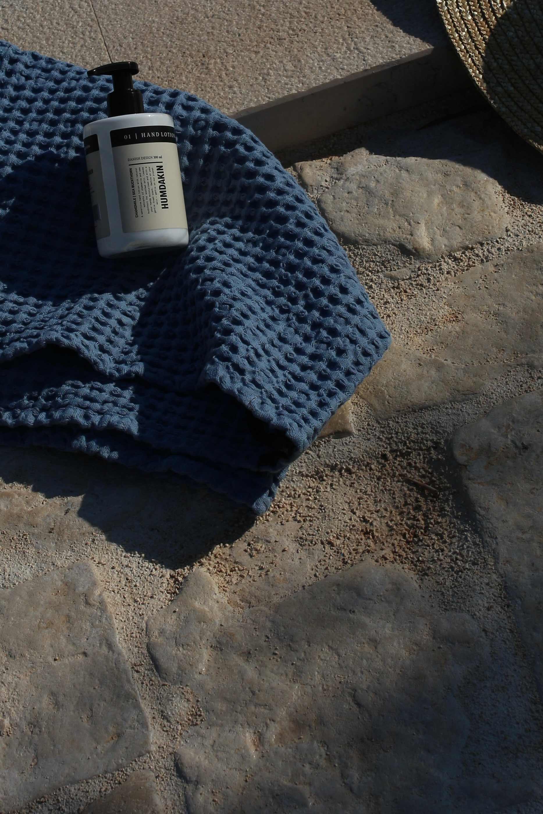 HUMDAKIN Waffle Hand Towel Organic textiles 037 Sea Blue